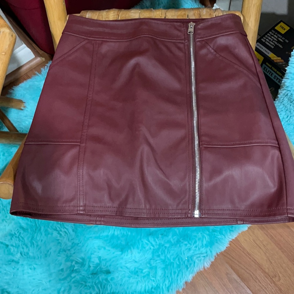 Women’s Skirt